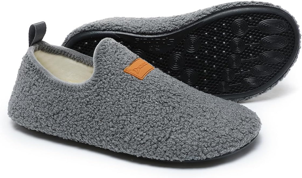 QZKDM Lightweight Slip on Grip Indoor House Slippers Barefoot Non Slip Home Exercise Yoga Shoes for Men Women