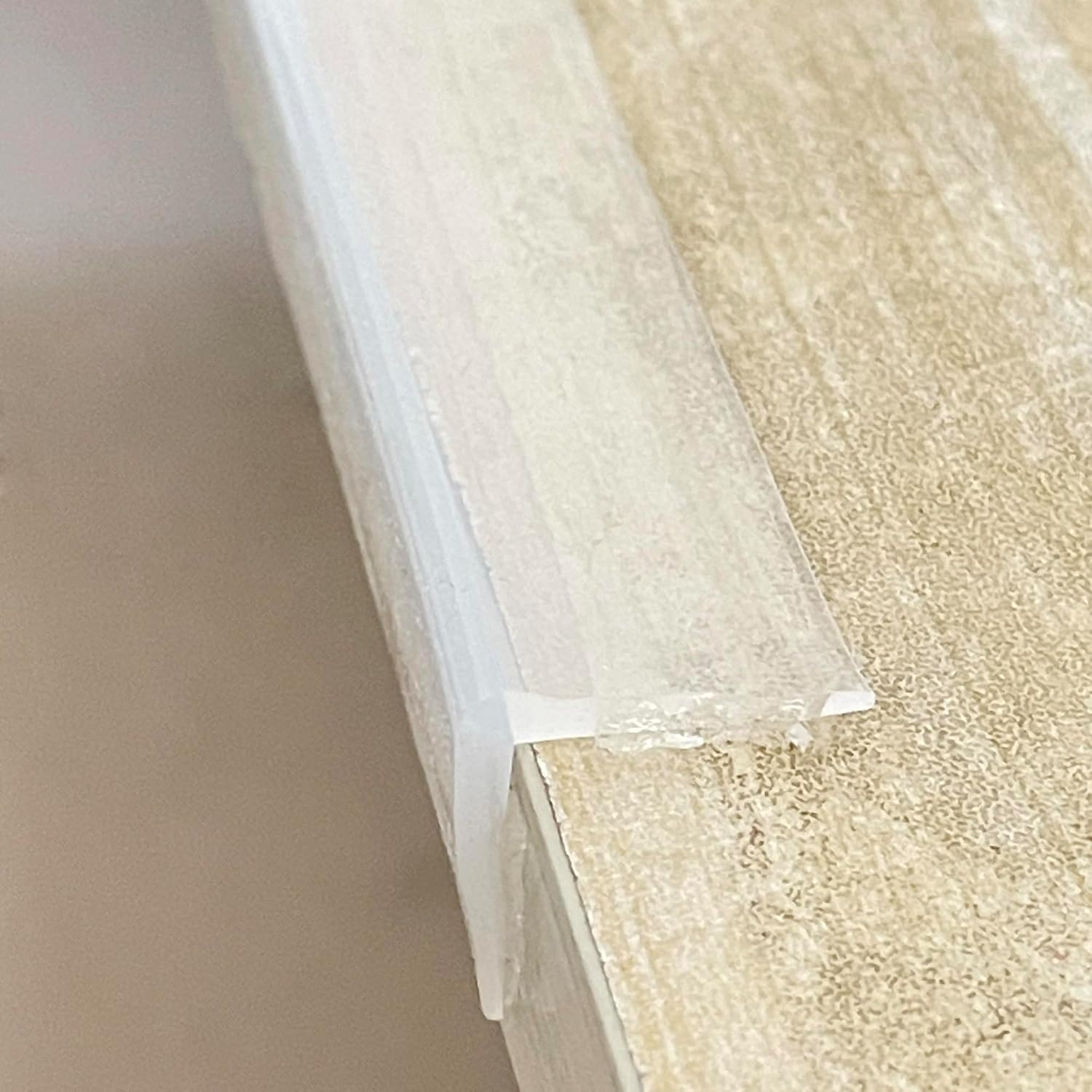 Edge Protector 100% Silicone, Baby Proofing Corners Clear Guards, Pre-Tape Adhesive Soft for Kids Safety, Child Table Cabinets Furniture Bumper (0.8x0.8in(Width), 3 Foot (Pack of 1))