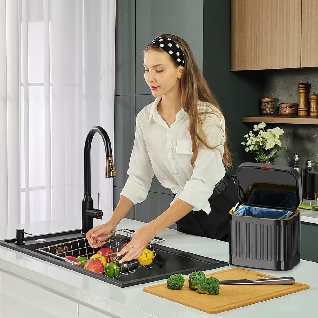 GloDeals Kitchen Trash Can for Counter Top or Under Sink, 1.05 Gallon Stainless Steel Small Compost Bin, Wall Mount Compost bin with Lid for Kitchen, Cabinet Trash Can Hanging (Black)