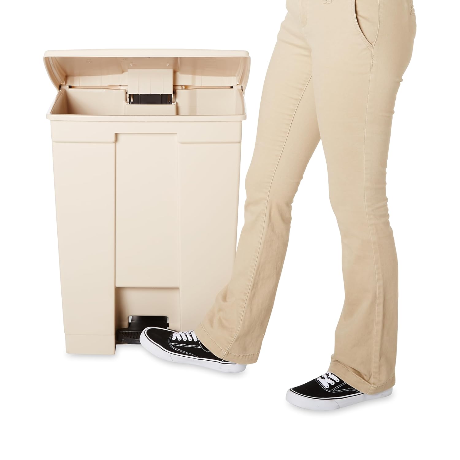 Rubbermaid Commercial Products Legacy Step-On Trash Can, 18-Gallon, White, Hands-Free Garbage Can for Medical Waste in Hospitals/Lab/Emergency/Patient Rooms
