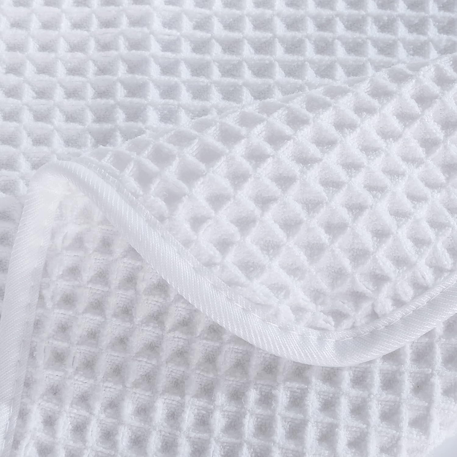POLYTE Microfiber Oversize Quick Dry Lint Free Bath Towel, 60 x 30 in, 4 Pack (Waffle Weave)