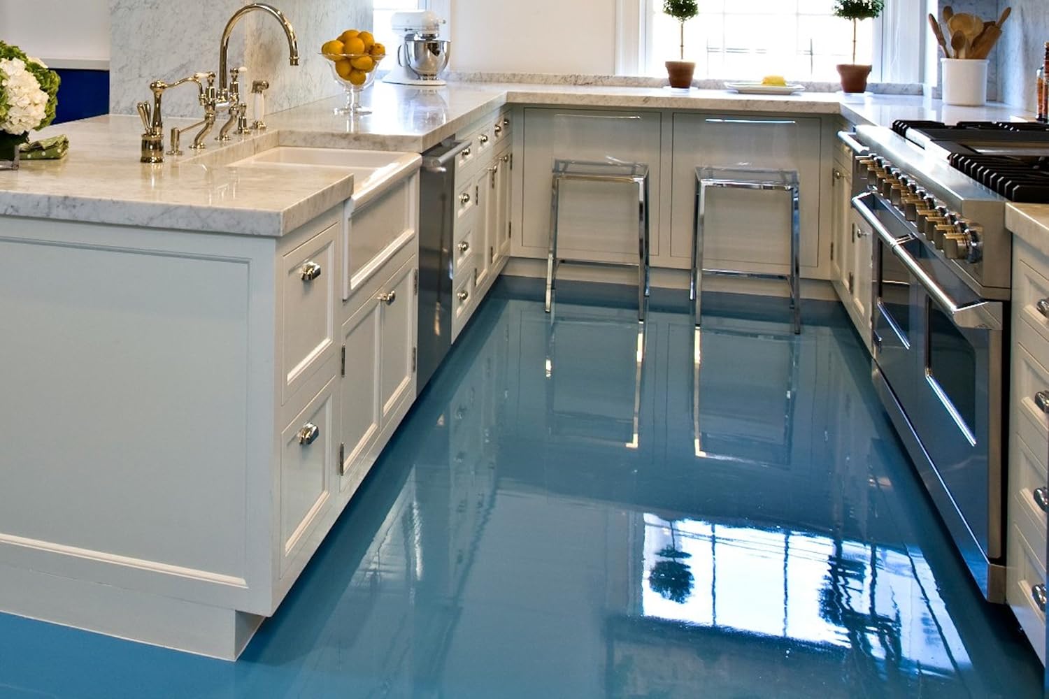 Coloredepoxies DB0001 Light Blue Epoxy Resin Coating Made with Beautiful and Vibrant Pigments, 100% solids, For Garage Floors, Basements, Concrete and Plywood. 3 Quart Kit