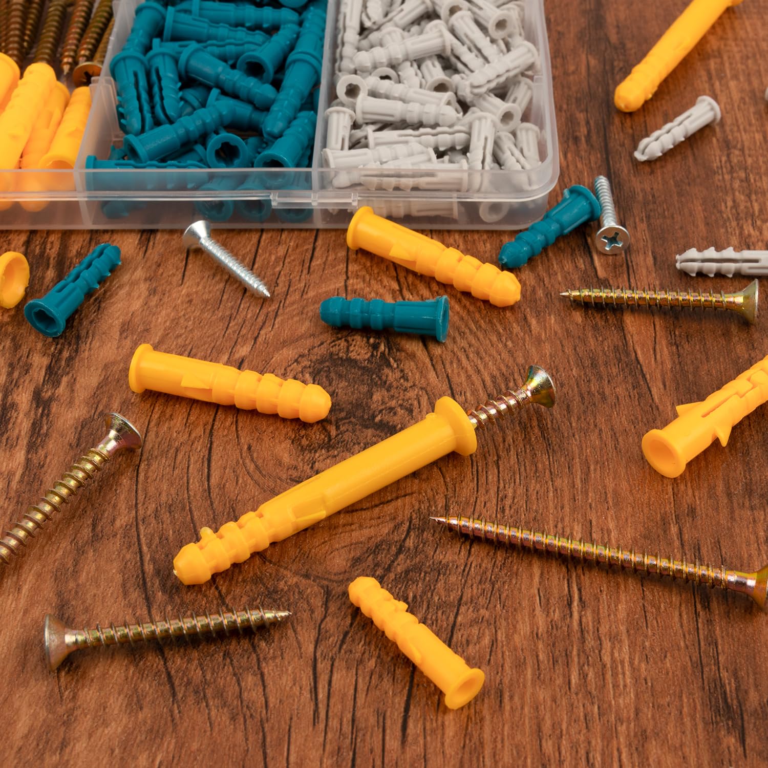 KURUI Drywall Anchors and Screws Assortment Kit 270PCS, 135 Plastic Dry Wall Expansion Anchors and 135 Philips Flat Head Wood Screws, 5 Sizes Wall Hanging Kit for Art Decor, Replaces Picture Nails
