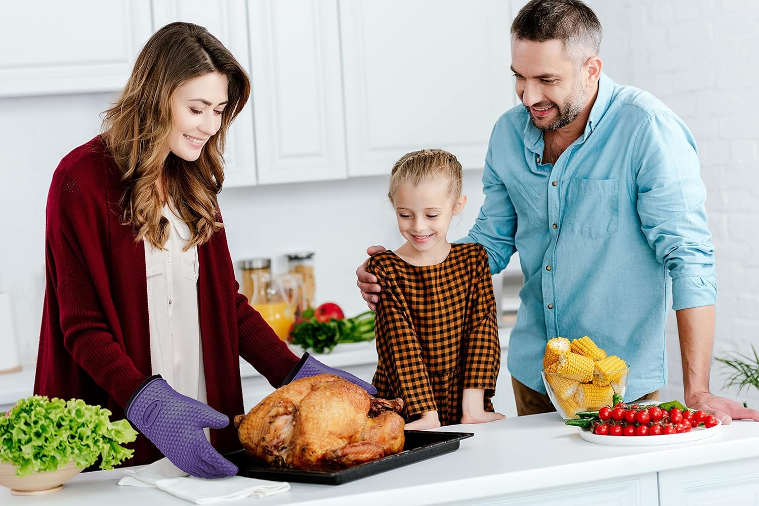 KITCHEN PERFECTION Silicone Smoker Oven Gloves -Extreme Heat Resistant BBQ Gloves -Handle Hot Food Right on Your Smoker Grill Fryer Pit|Waterproof Oven Mitts Grill Gloves |Superior Value Set+3 Bonuses