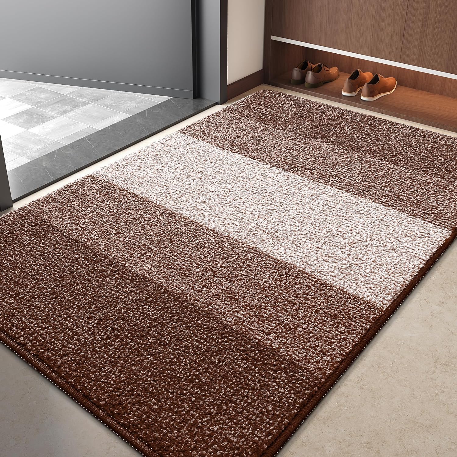 Kitinjoy Indoor Outdoor Door Mat, 40x32 Non-Slip Absorbent Dirt Trapper, Low-Profile Washable Inside Entrance Front Floor Mat, Sturdy Soft Entry Doormats for Entryway, Brown