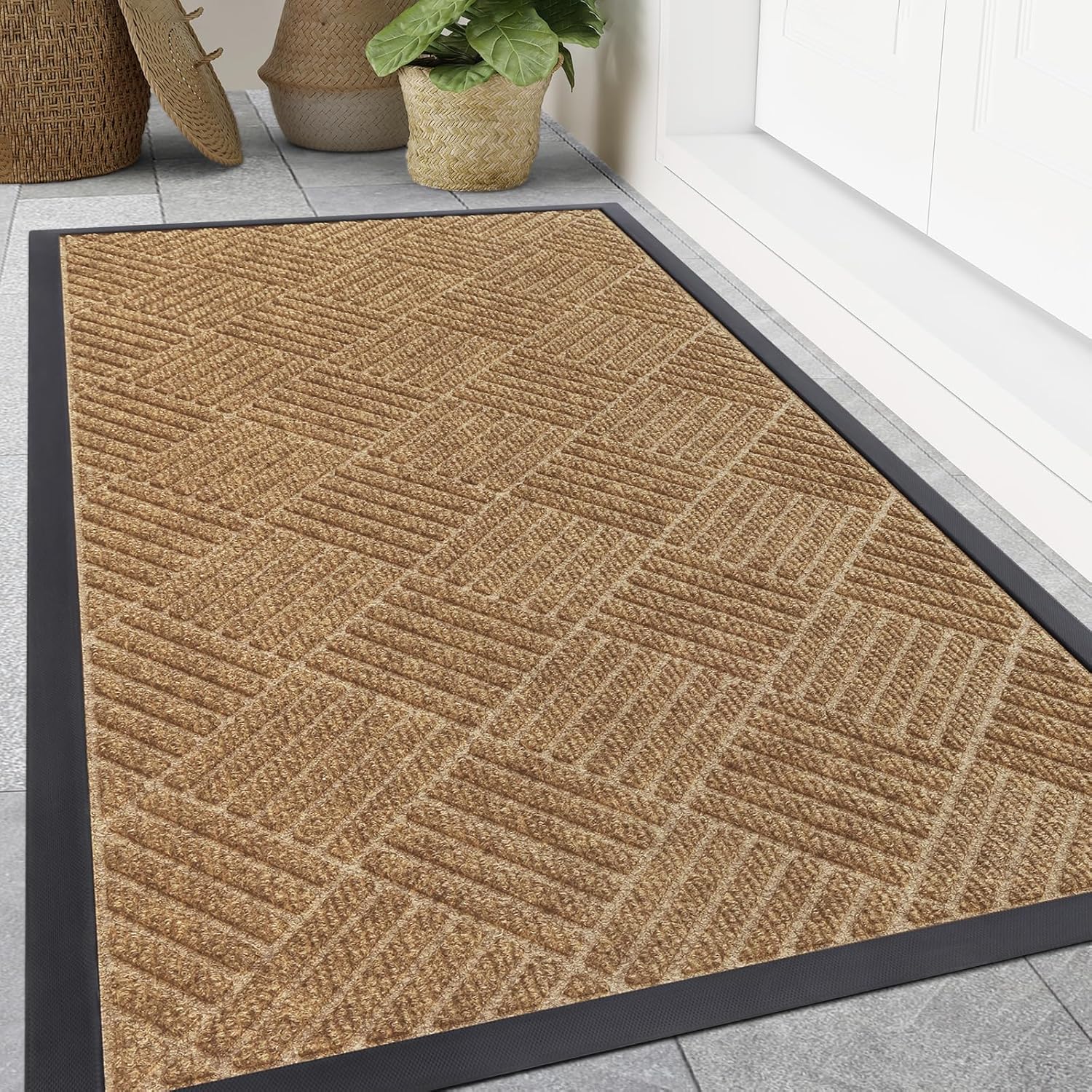 Smiry Front Door Mat Outside Entrance, Heavy Duty Outdoor Indoor Mat, Natural Rubber Doormat, Non Slip, Trap Dirt and Moisture, Easy Clean, Low Profile Patio Porch Entryway Mat, 71x47, Coffee