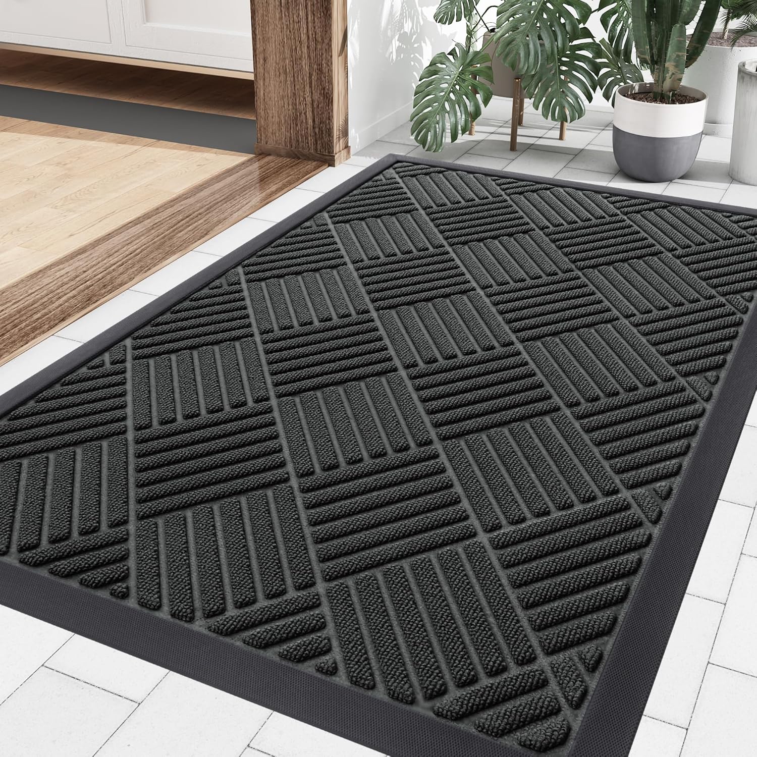 Smiry Front Door Mat Outside Entrance, Heavy Duty Outdoor Indoor Natural Rubber Doormat, Non Slip, Trap Dirt and Moisture, Easy Clean, Low Profile Patio Porch Entryway Mat, 35x23, Black