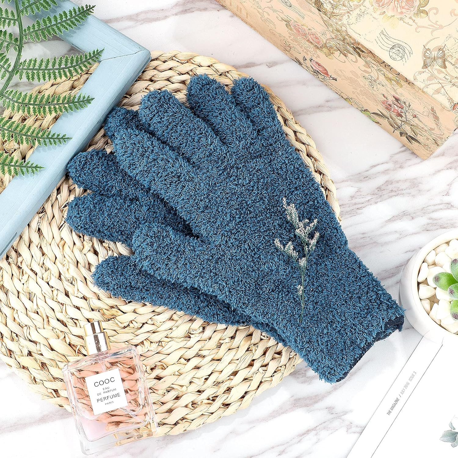 Patelai 2 Pairs Microfiber Gloves for plants Dusting Cleaning Glove Mittens House Cars Blinds Dusting(Blue, Large)